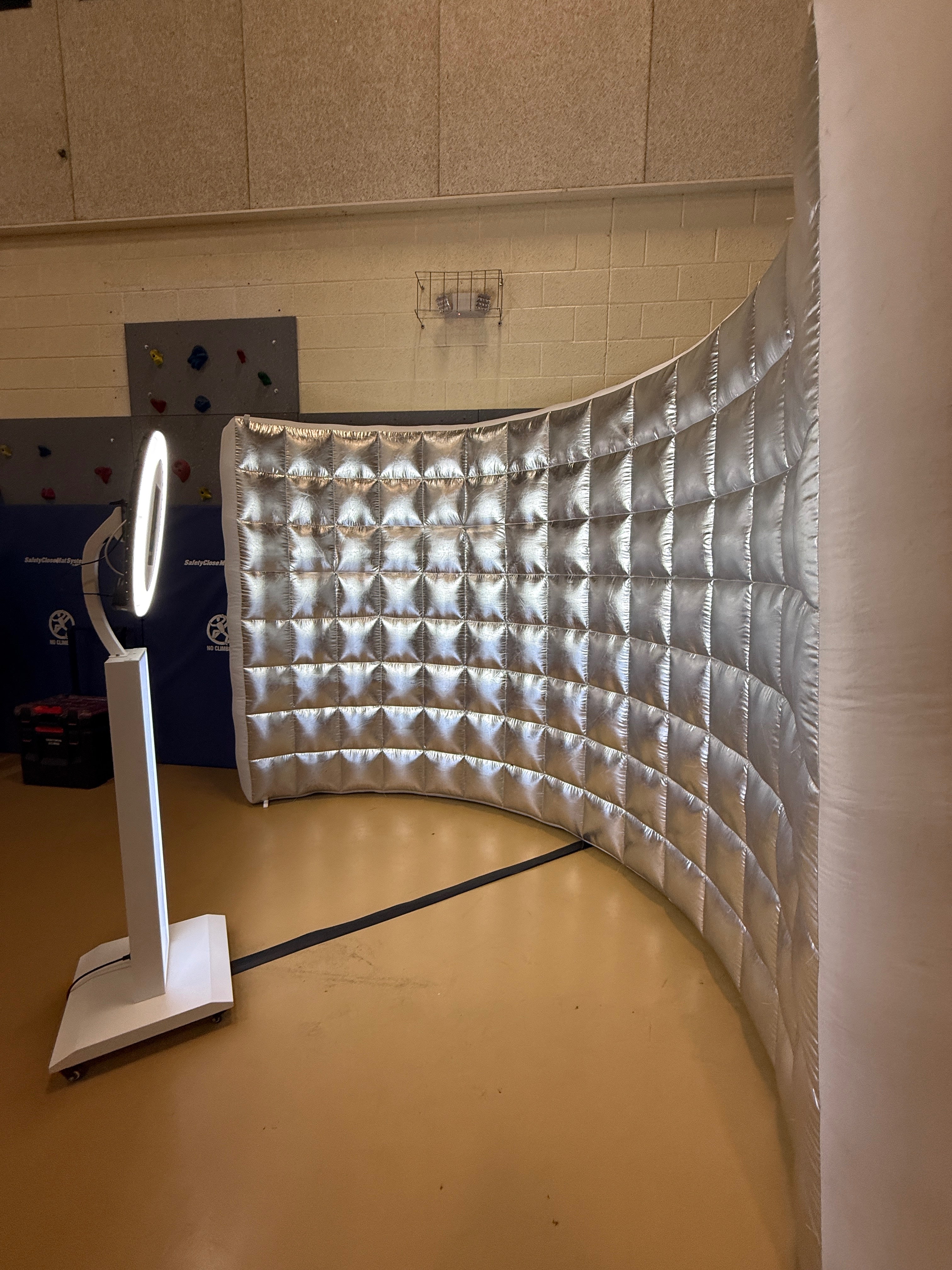 Diamond Deluxe Photo Booth